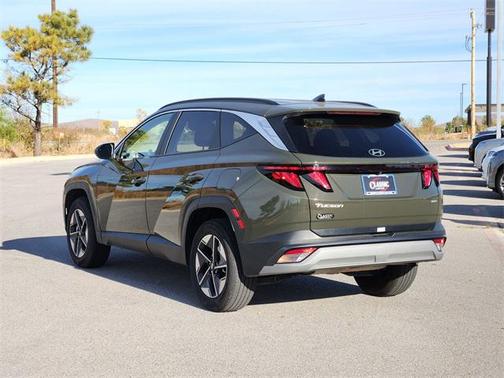 2025 Hyundai TUCSON SEL