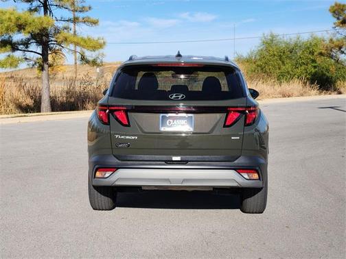 2025 Hyundai TUCSON SEL