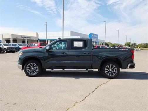 2025 Chevrolet Silverado 1500 LT
