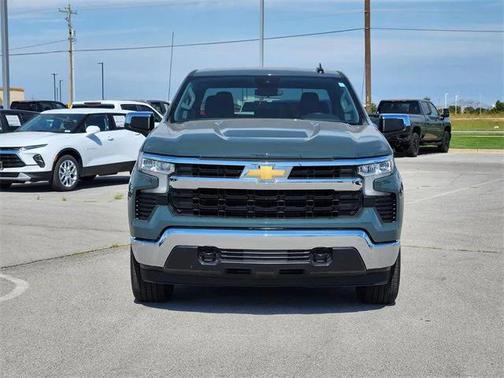 2025 Chevrolet Silverado 1500 LT