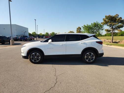 2024 Chevrolet Blazer 2LT