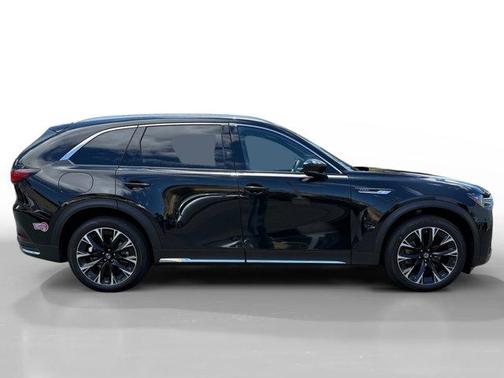 2024 Mazda CX-90 PHEV Premium Plus