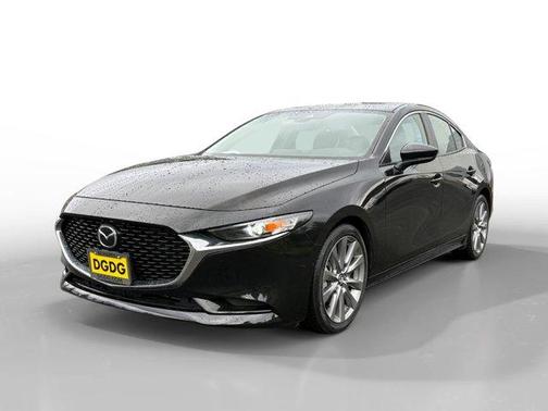 2022 Mazda Mazda3 FWD w/Preferred Package