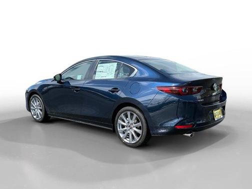2025 Mazda Mazda3 FWD w/Preferred Package