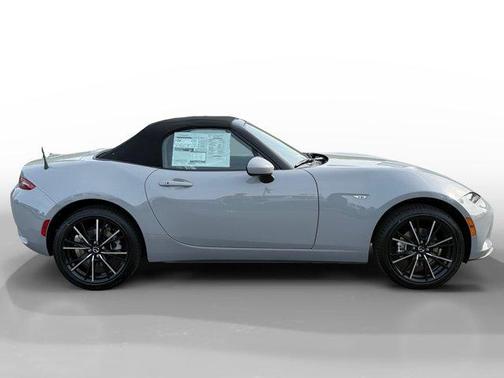 Aero Gray Metallic 2026 Mazda MX-5 Miata Grand Touring