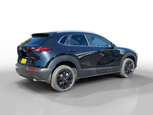 2025 Mazda CX-30 SE