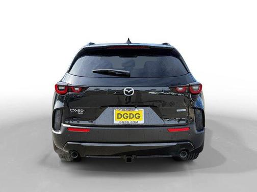 2026 Mazda CX-50 Premium