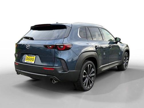 2026 Mazda CX-50 Premium