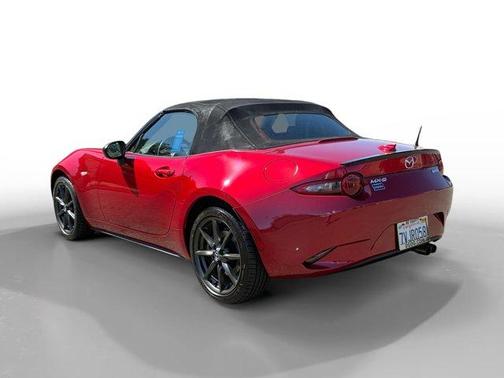 2016 Mazda MX-5 Miata Club