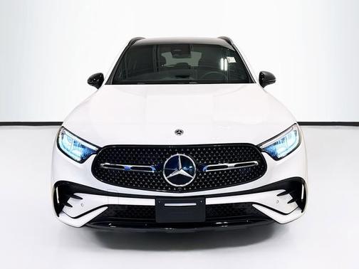2025 Mercedes-Benz GLC 350e Base
