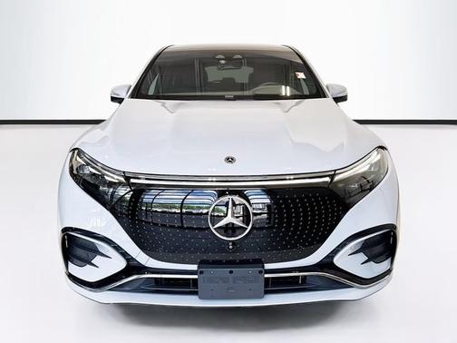 MANUFAKTUR Alpine Grey 2023 Mercedes-Benz EQS 580 4MATIC