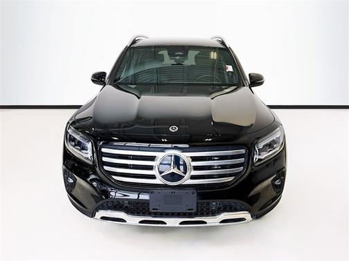 2025 Mercedes-Benz GLB 250 4MATIC