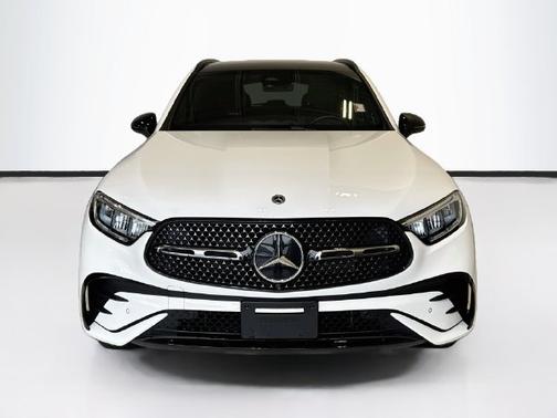 Polar White 2026 Mercedes-Benz GLC 300 4MATIC