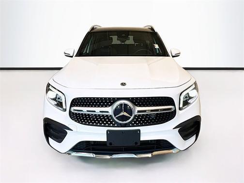 2022 Mercedes-Benz GLB 250 