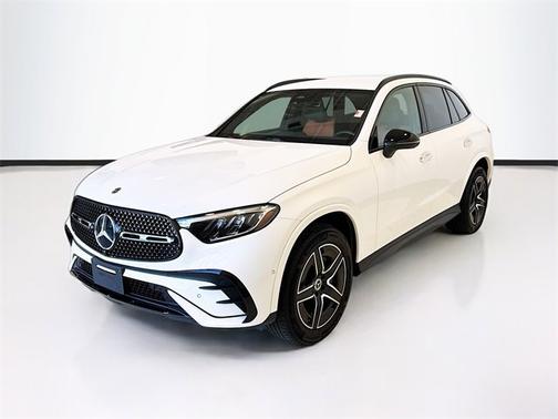 2025 Mercedes-Benz GLC 300 