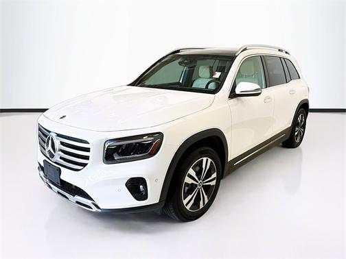 2025 Mercedes-Benz GLB 250 