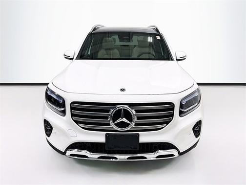 2025 Mercedes-Benz GLB 250 