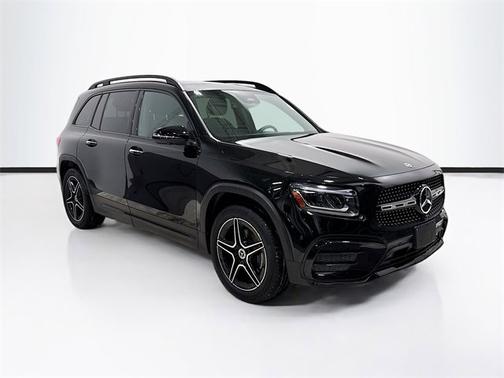 2025 Mercedes-Benz GLB 250 