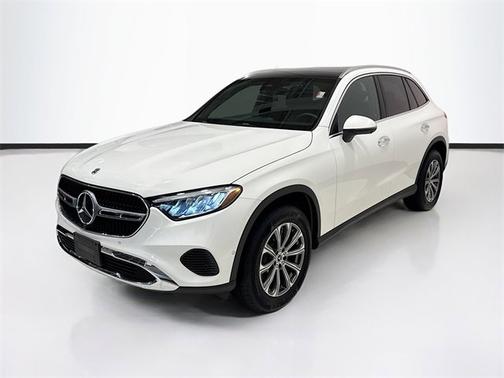 2025 Mercedes-Benz GLC 300 