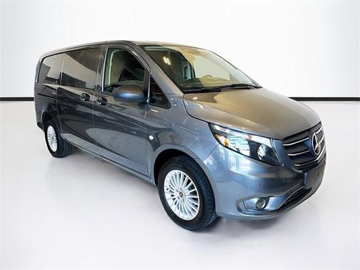 2023 Mercedes-Benz Metris