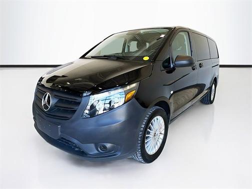 2023 Mercedes-Benz Metris Standard Roof