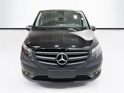 2023 Mercedes-Benz Metris 