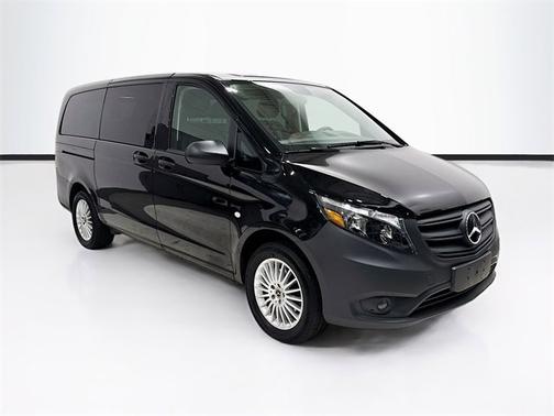 2023 Mercedes-Benz Metris 