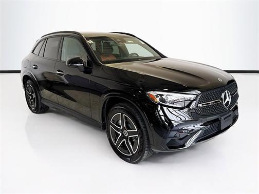 2023 Mercedes-Benz GLC 300 