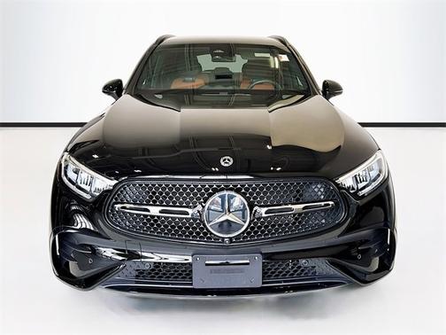 2023 Mercedes-Benz GLC 300 