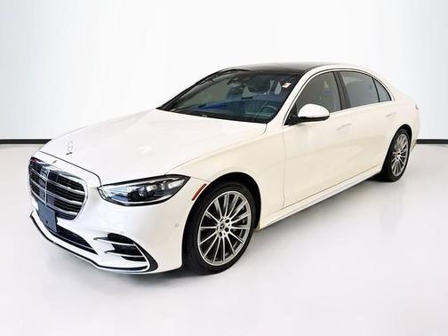 MANUFAKTUR Diamond White 2023 Mercedes-Benz S-Class