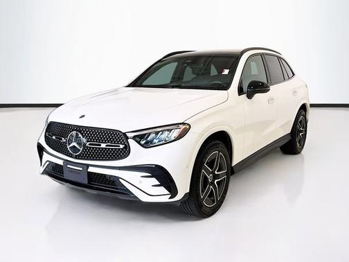 Polar White 2026 Mercedes-Benz GLC 300 4MATIC