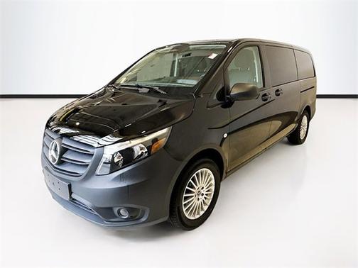 2023 Mercedes-Benz Metris Standard Roof