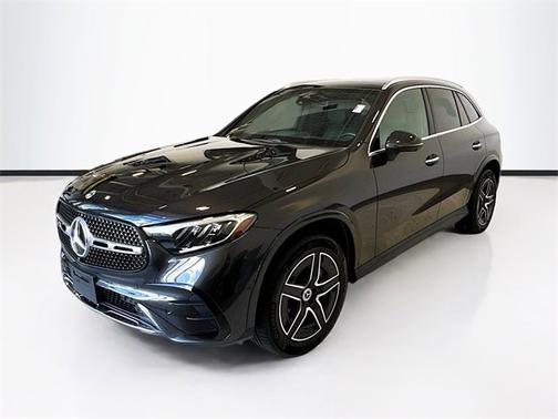2025 Mercedes-Benz GLC 300 4MATIC