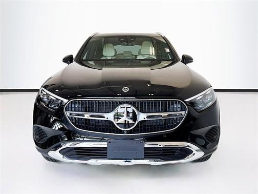 2025 Mercedes-Benz GLC 350e Base