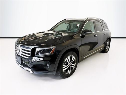 2025 Mercedes-Benz GLB 250