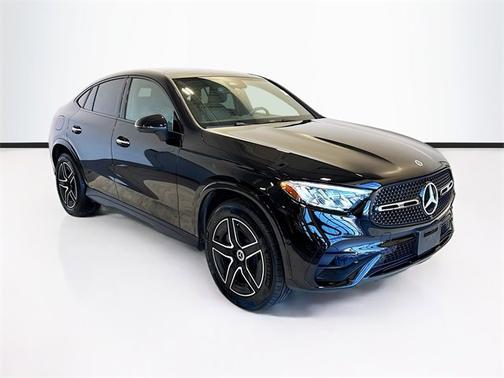 2025 Mercedes-Benz GLC 300 