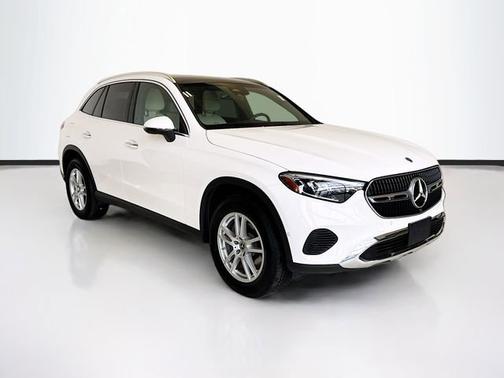 Polar White 2026 Mercedes-Benz GLC 300 4MATIC