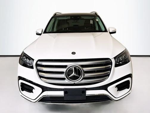 Polar White 2024 Mercedes-Benz GLS 450