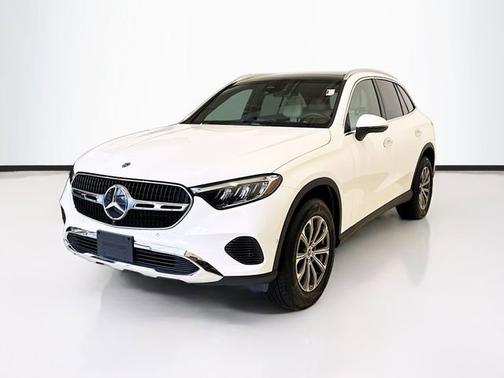 2026 Mercedes-Benz GLC 300 4MATIC