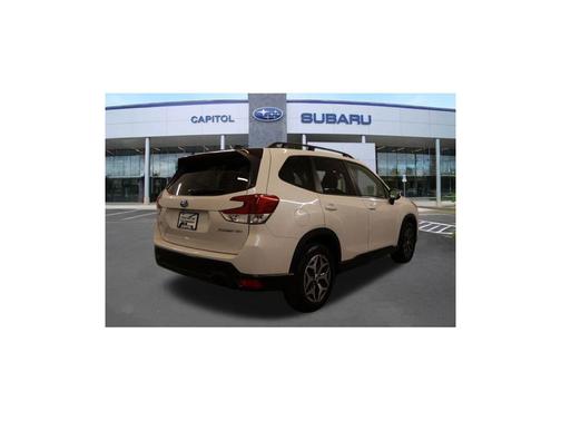 Crystal White Pearl 2024 Subaru Forester Premium