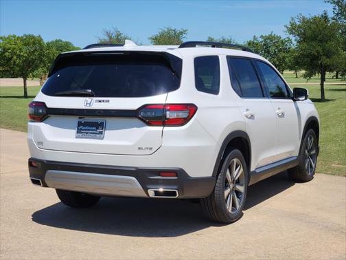 2025 Honda Pilot Elite