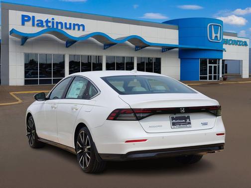 2025 Honda Accord Hybrid Touring