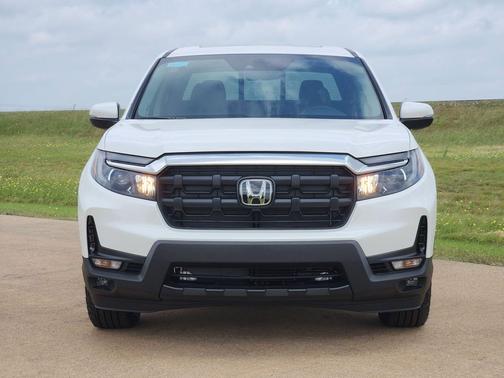 Platinum White Pearl 2026 Honda Ridgeline RTL