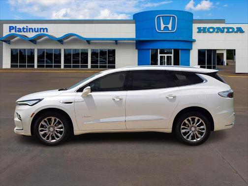 2022 Buick Enclave FWD Avenir