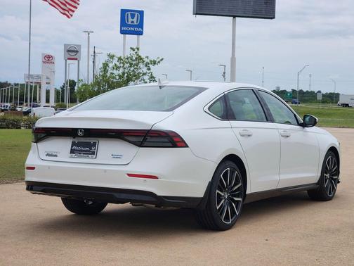 Platinum White 2026 Honda Accord Hybrid Touring