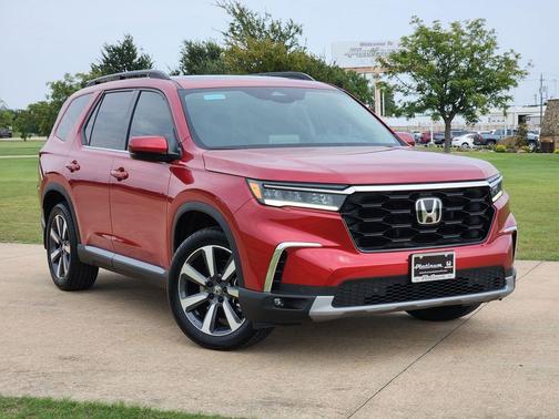 2025 Honda Pilot Touring 8-Passenger