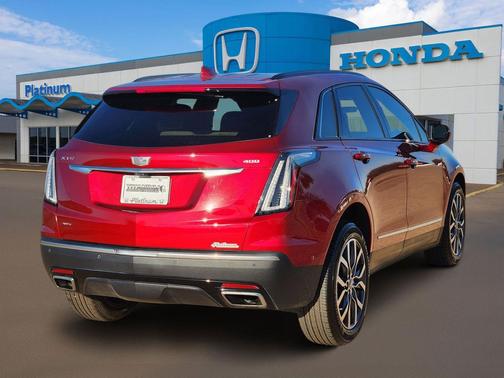 2023 Cadillac XT5 Sport