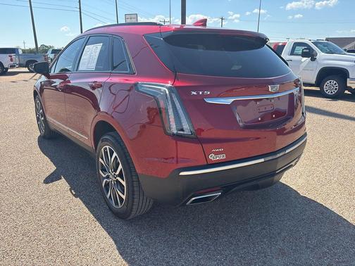 2023 Cadillac XT5 Sport
