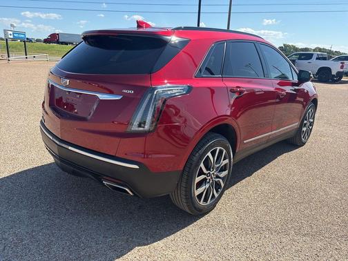 2023 Cadillac XT5 Sport