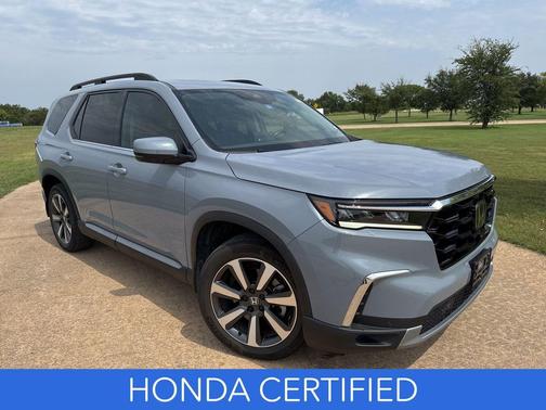 2023 Honda Pilot Touring 8-Passenger